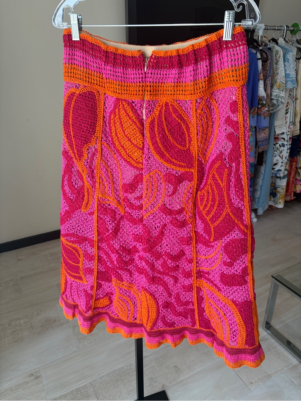 Farm Rio: MULTICOLOR SEASHELL
CROCHET SKIRT - Picture 7 of 9